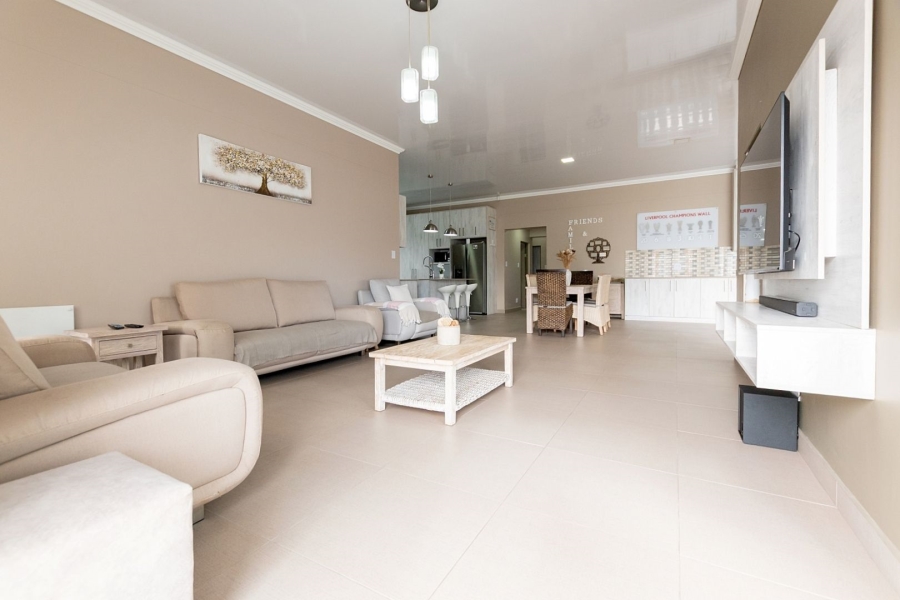 3 Bedroom Property for Sale in Blue Lagoon Western Cape